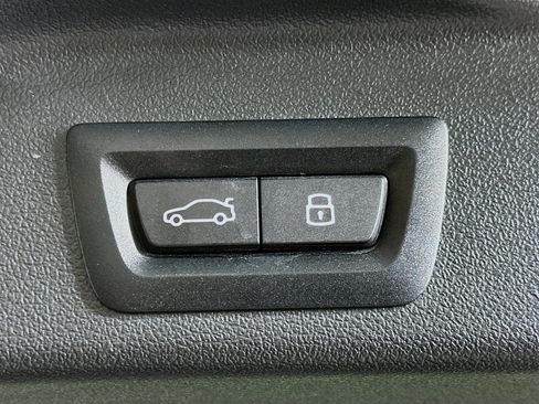 Used 2024 BMW X5 sDrive40i image 32