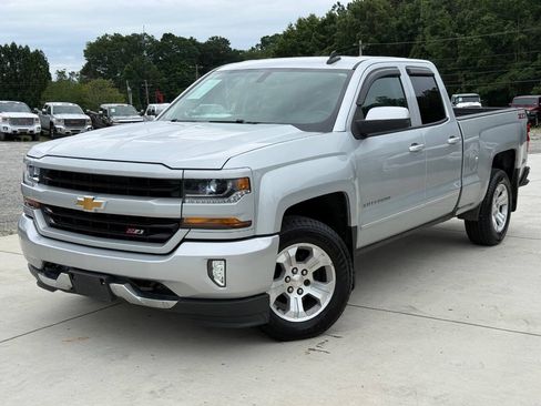 Used 2018 Chevrolet Silverado 1500 LT w/ All Star Edition AWD/4WD image 1