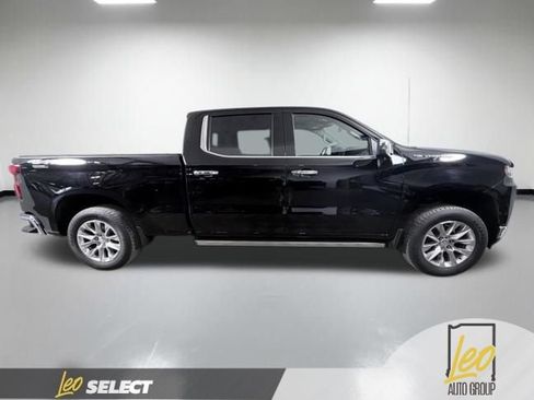 Used 2022 Chevrolet Silverado 1500 LTZ w/ LTZ Premium Package AWD/4WD image 10