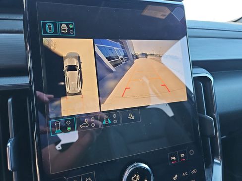 New 2026 GMC Acadia AT4 AWD/4WD image 10