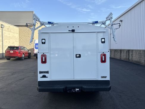 Used 2024 Ford Transit 350 w/ Interior Upgrade Package image 5