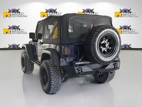Used 2013 Jeep Wrangler Sport w/ Connectivity Group AWD/4WD image 7
