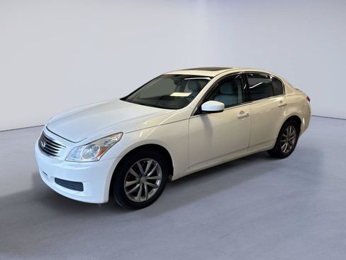 Used 2009 INFINITI G37 x Sedan w/ Premium Pkg AWD/4WD image 3