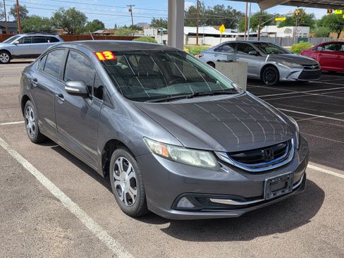 Used 2013 Honda Civic Hybrid Sedan image 7