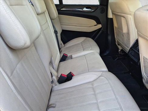 Used 2017 Mercedes-Benz GLS 450 4MATIC image 20