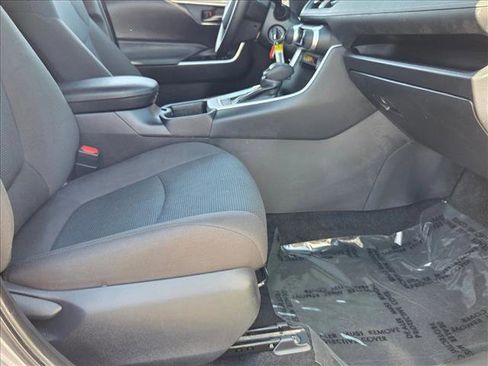 Used 2025 Toyota RAV4 LE image 19