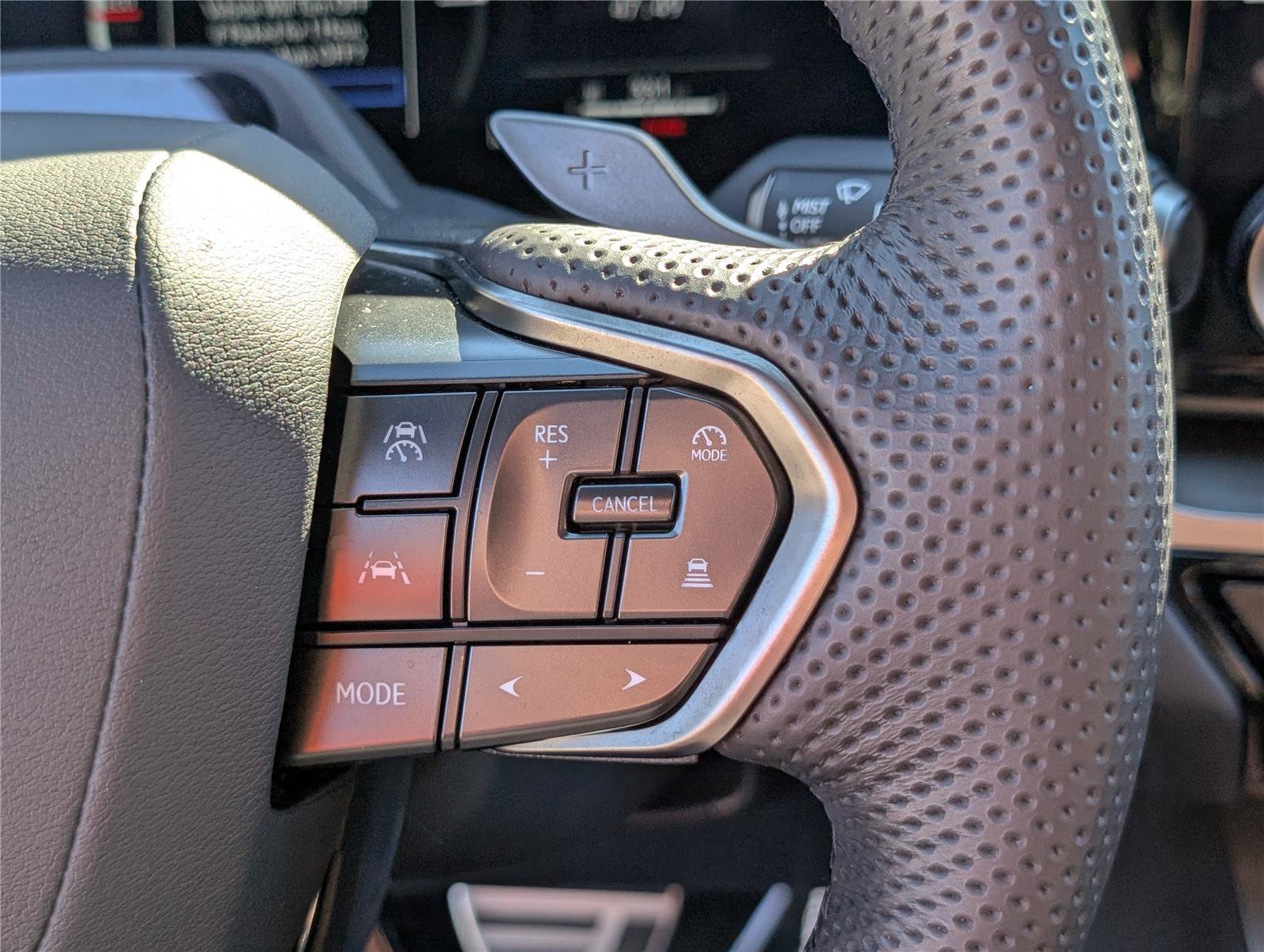 Used 2026 Lexus TX 500h AWD w/ Technology Package image 26