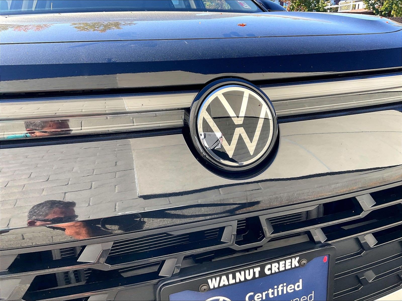 Certified 2025 Volkswagen Tiguan S FWD image 28