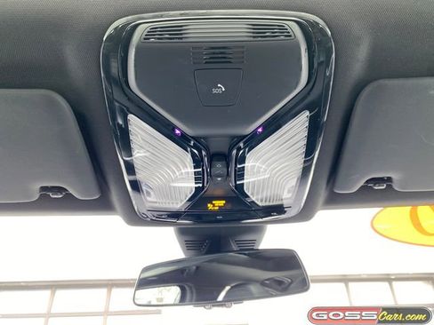 Used 2020 BMW 330i xDrive 330i xDrive w/ M Sport Package image 15