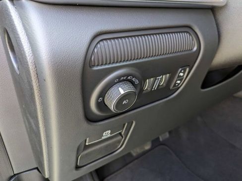 Used 2024 Jeep Grand Wagoneer Series III image 14