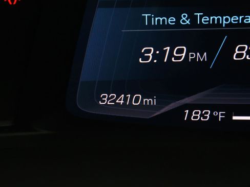 Used 2021 Chevrolet Corvette Stingray Preferred Cpe w/ Z51 Performance Package image 31