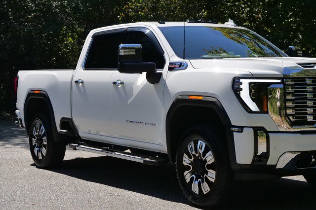Used 2024 GMC Sierra 2500 Denali AWD/4WD image 50