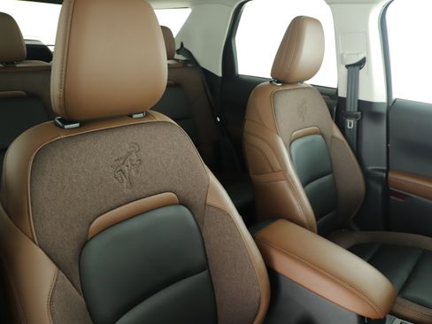 Used 2025 Ford Bronco Sport Outer Banks w/ Outer Banks Tech Package+ image 11