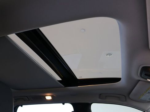 Certified 2025 INFINITI QX60 Luxe w/ Vision Package image 39