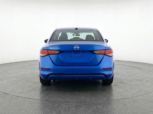 Used 2025 Nissan Sentra SV image 7