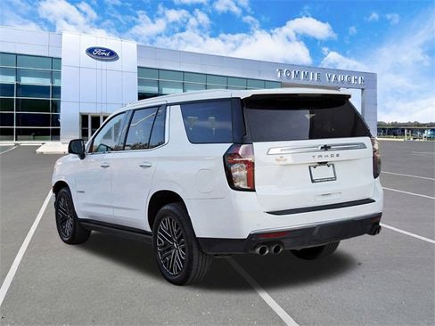 Used 2021 Chevrolet Tahoe High Country w/ Premium Package image 2