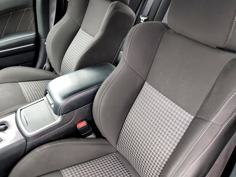 Used 2022 Dodge Charger GT image 16