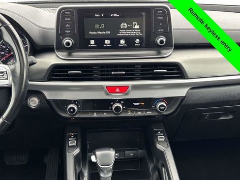 Used 2021 Kia Telluride S image 32