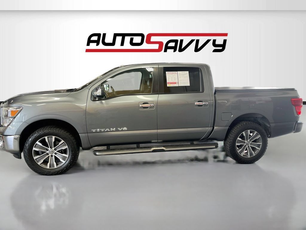 Used 2018 Nissan Titan SL AWD/4WD image 4