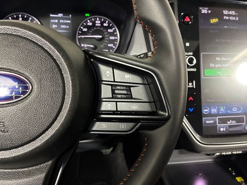 Used 2025 Subaru Crosstrek 2.5i Limited w/ Crosstrek Mirror Package image 12