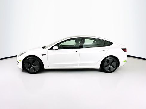 Used 2023 Tesla Model 3 Standard Range RWD image 4