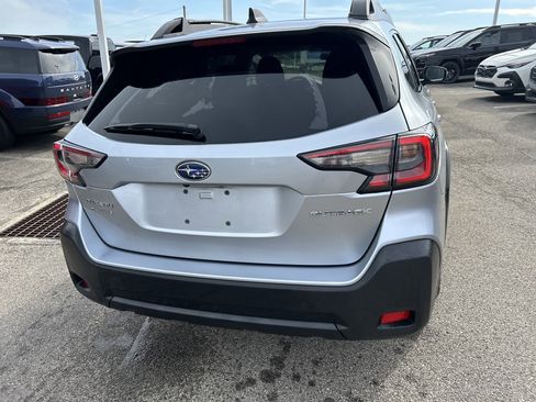Used 2024 Subaru Outback Premium image 10
