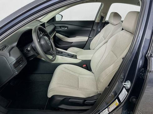 Used 2025 Honda Accord LX image 8