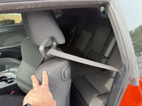 Used 2019 Dodge Challenger GT image 8