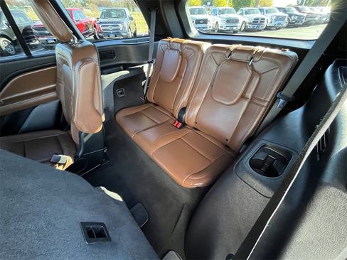 Certified 2023 Lincoln Aviator Reserve w/ Equipment Group 201A image 24