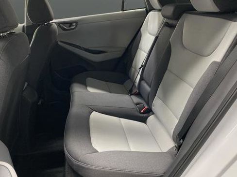 Used 2020 Hyundai Ioniq SEL FWD image 24