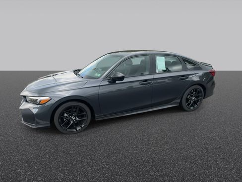 Used 2025 Honda Civic Sport image 5