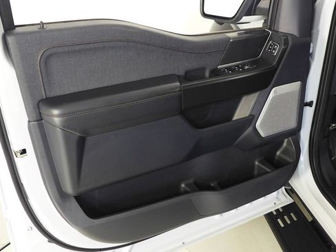 Used 2023 Ford F150 Raptor AWD/4WD image 9