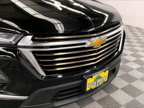 Used 2023 Chevrolet Traverse High Country w/ LPO, Floor Liner Package FWD image 35