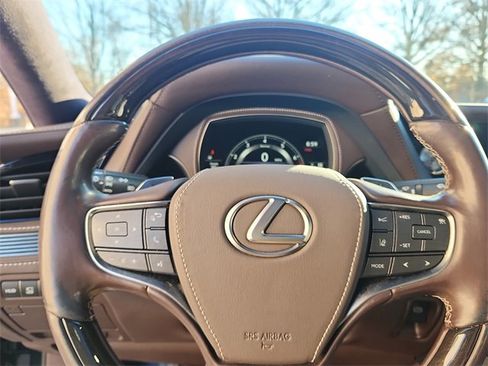 Used 2018 Lexus LS 500 AWD image 20
