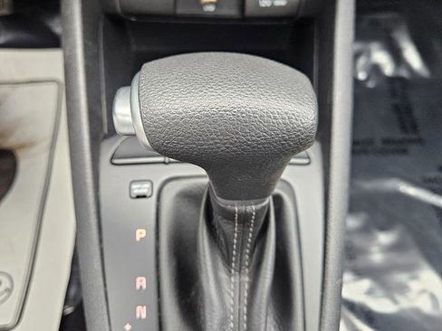 Used 2021 Kia Rio LX image 18