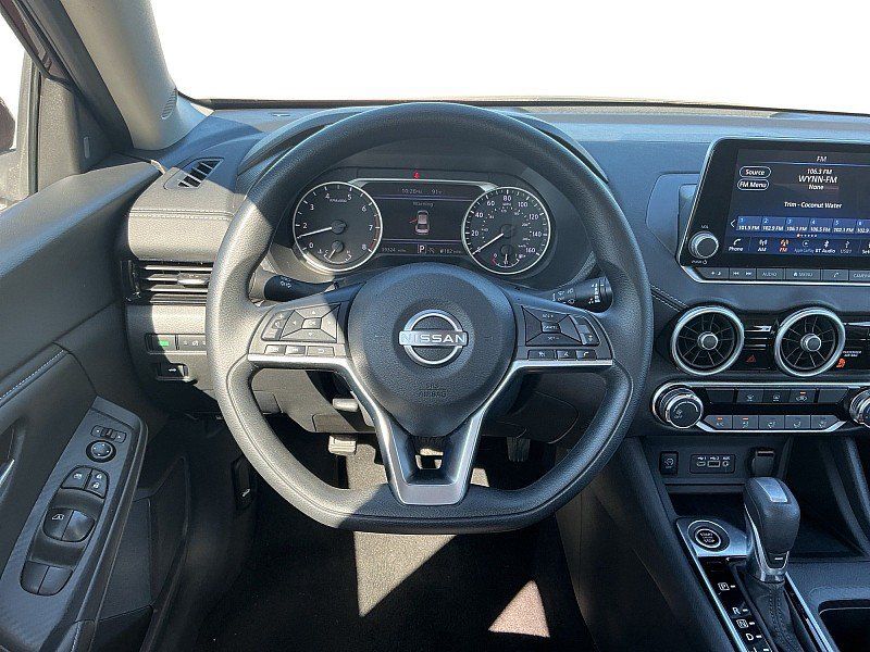 Used 2025 Nissan Sentra SV FWD image 12