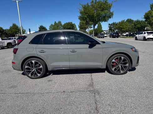 Used 2021 Audi SQ5 Prestige w/ Prestige Package AWD/4WD image 4