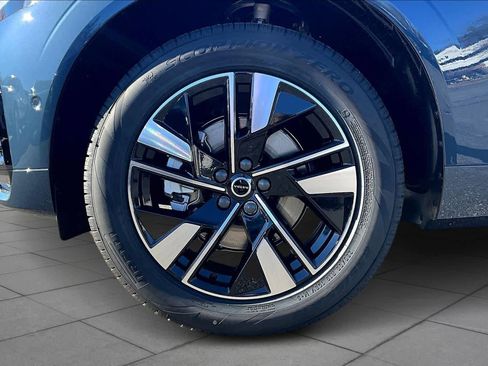New 2026 Volvo XC60 B5 Plus w/ Protection Package Premier image 16