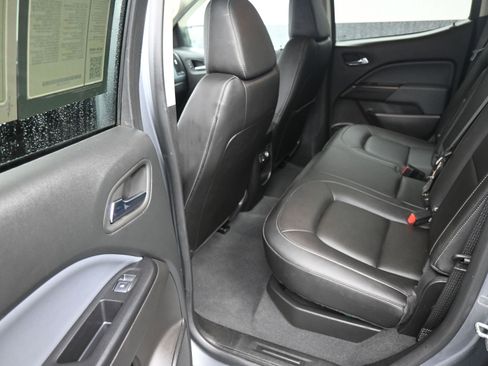 Certified 2022 Chevrolet Colorado Z71 w/ Safety Package image 17