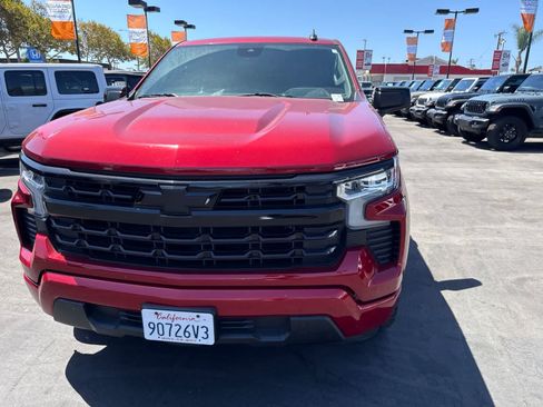 Used 2023 Chevrolet Silverado 1500 LT RWD image 2