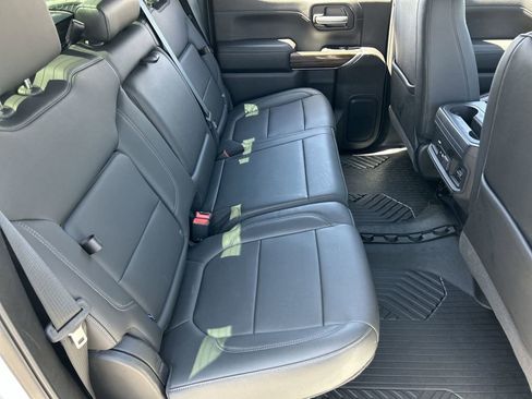 Used 2020 Chevrolet Silverado 1500 LT Trail Boss AWD/4WD image 26