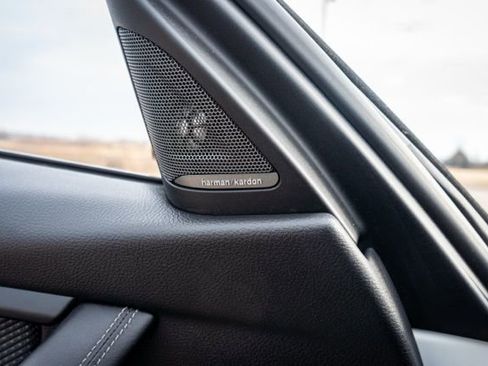 Used 2018 BMW M3 RWD image 18