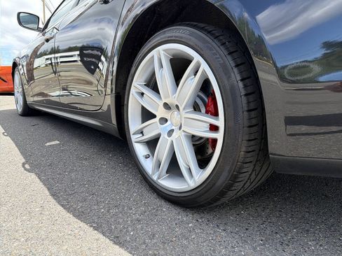Used 2015 Maserati Quattroporte S Q4 AWD/4WD image 4