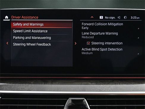 Used 2022 BMW 540i xDrive 540i xDrive w/ M Sport Package image 34