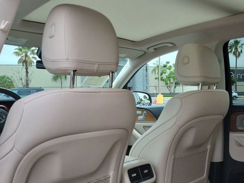 Certified 2022 Mercedes-Benz GLE 350 image 12