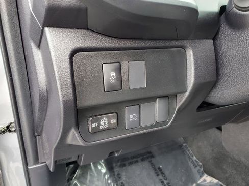 Used 2023 Toyota Tacoma SR image 8