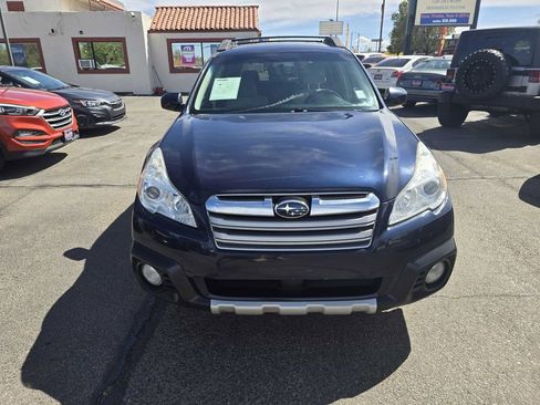 Used 2014 Subaru Outback 2.5i Premium AWD/4WD image 3