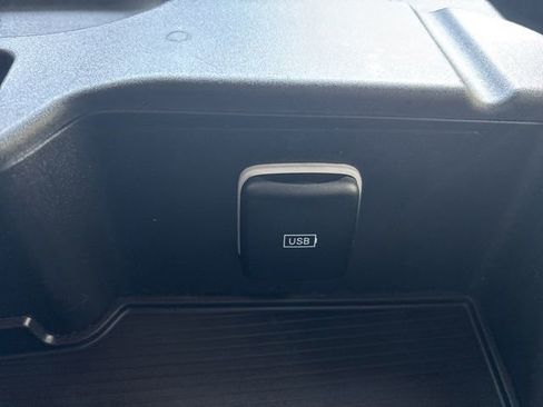 Used 2021 RAM 2500 Big Horn image 33