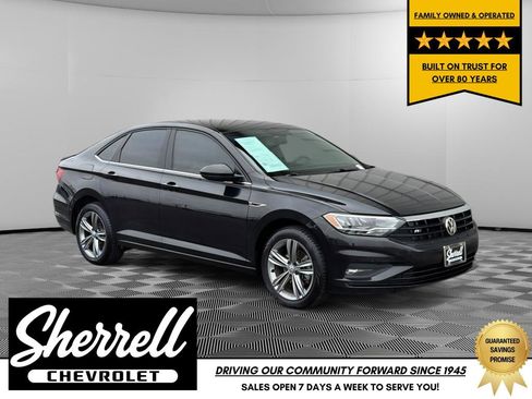 Used 2019 Volkswagen Jetta R-Line image 1