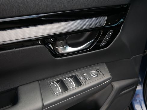 Used 2024 Honda CR-V Sport Touring image 18